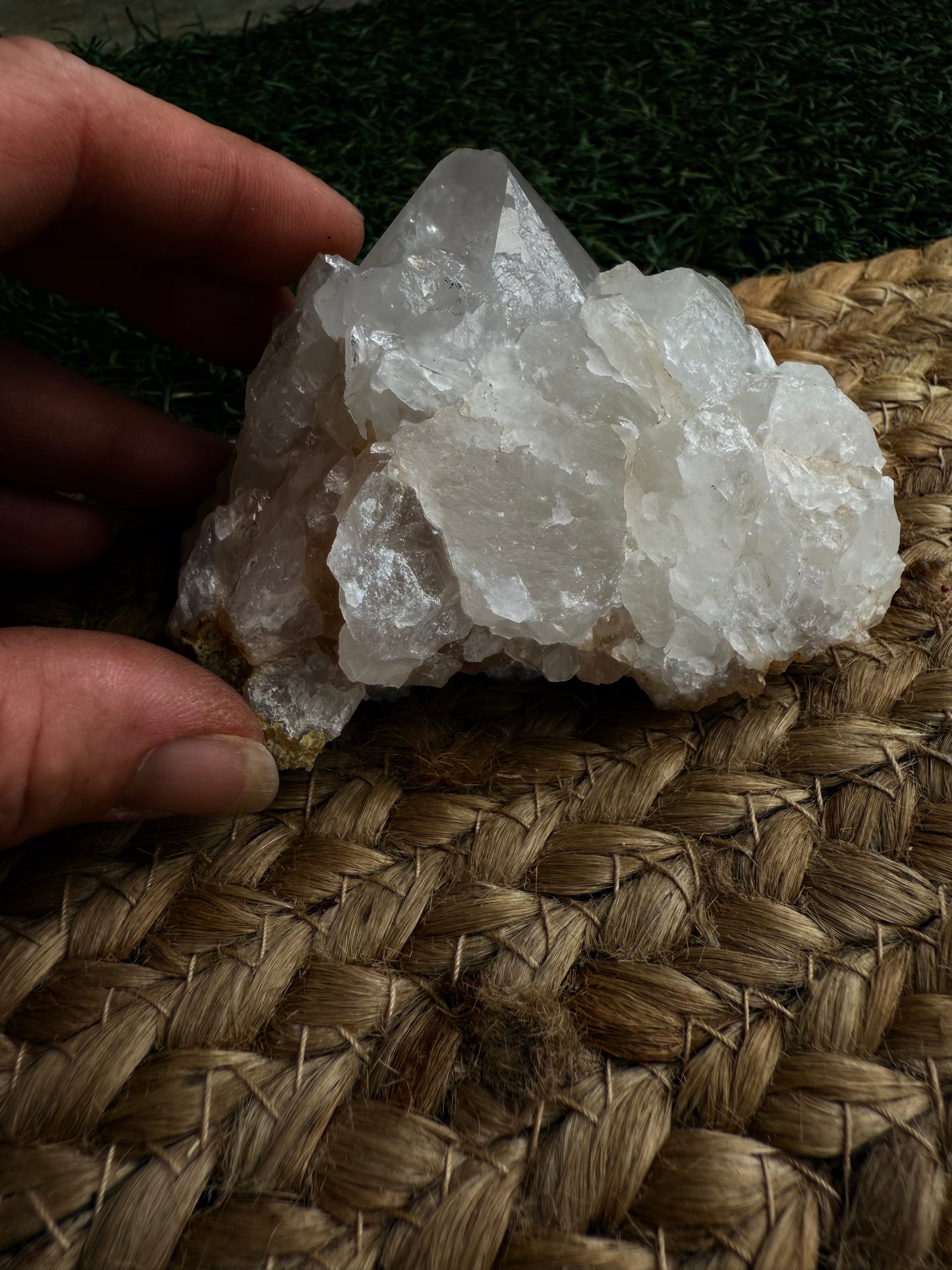 Vein of Light: Pure Queensland Quartz